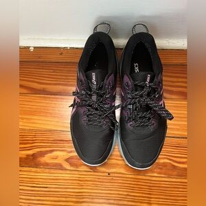 ASICS Gel Venture 9 Black and Purple Sneakers